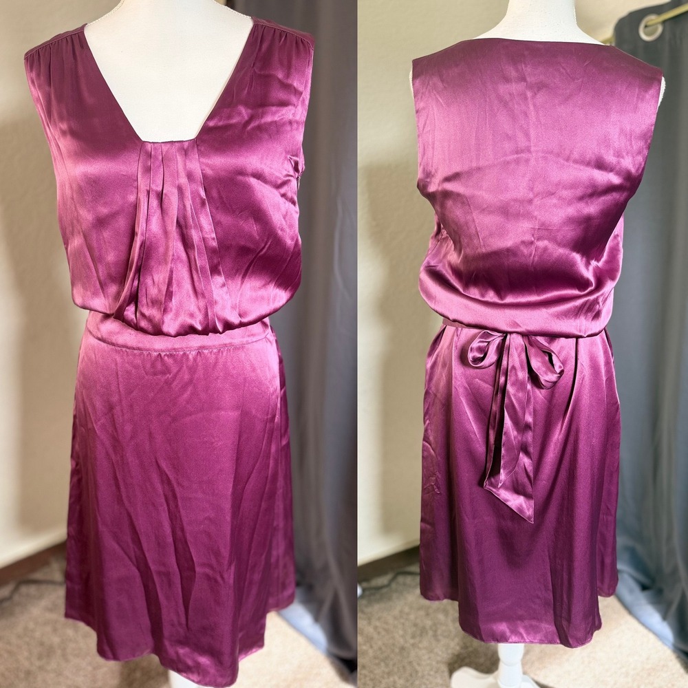 Ted Baker Silk Midi Dress 2 (US 6) Purple Sleeveless Pleated V-Neck Sample Piece